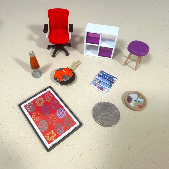 MINI BRANDS HOME NEW..!! 8 PIECES LOT..!! - Picture 1 of 4